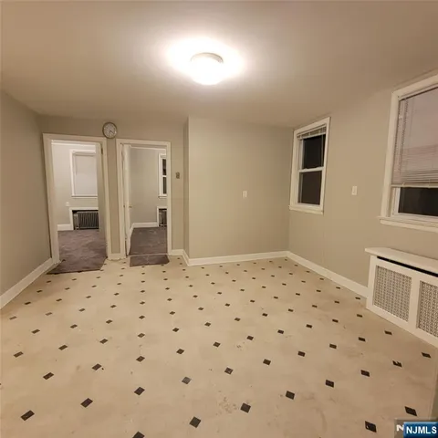 $2,050 | 206 Cambridge Avenue, Unit 2, Garfield, NJ 07026