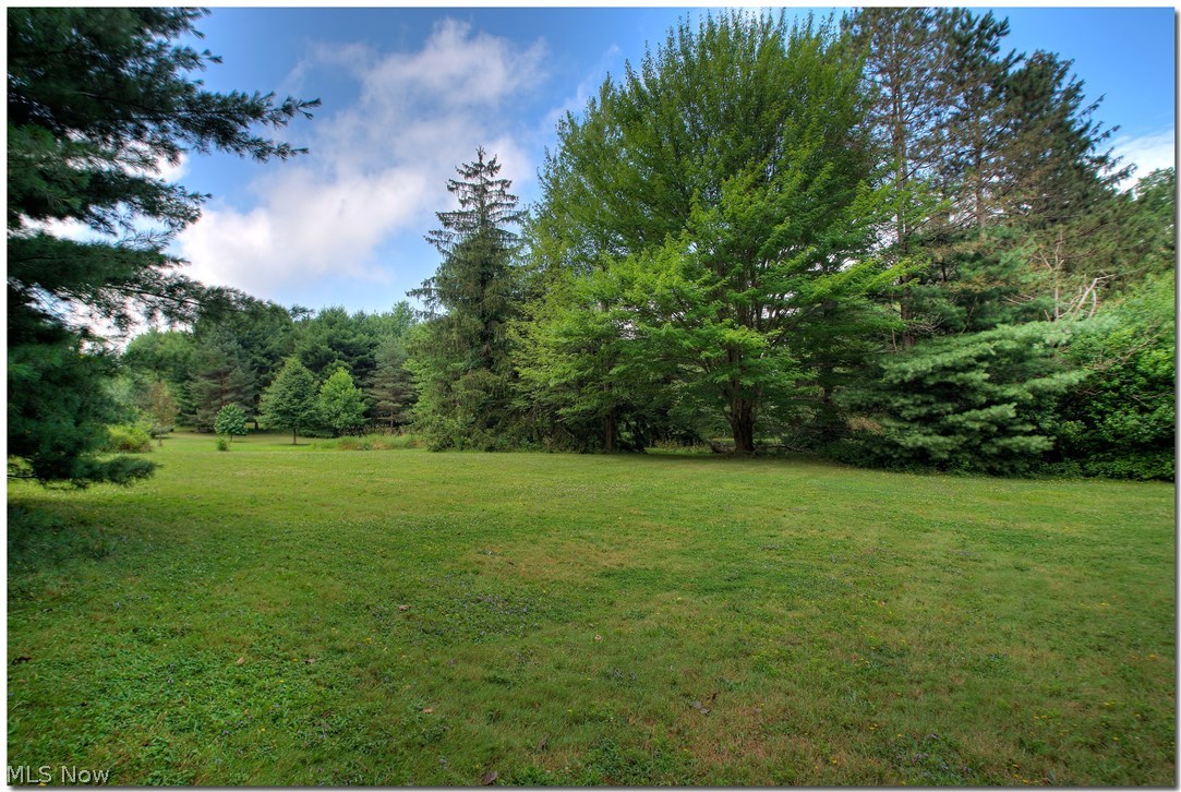 4360 Lander Road Chagrin Falls, OH 44022 - Photo 22 of 35 Gallery Image 22
