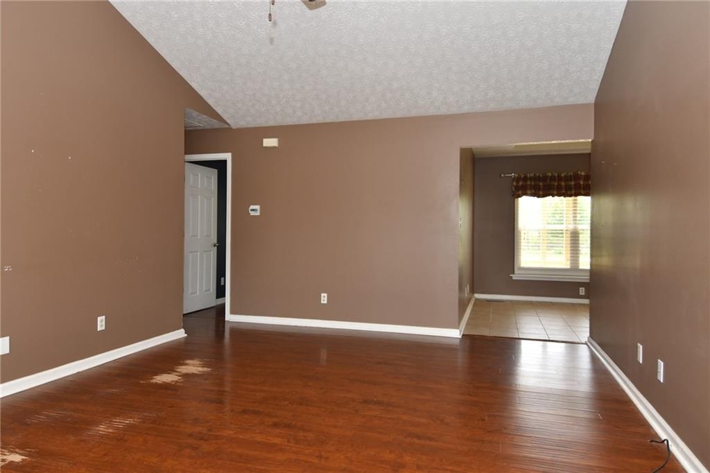 6103 Smokey View Road Mooresville, IN 46158 - Photo 4 of 39 Gallery Image 4