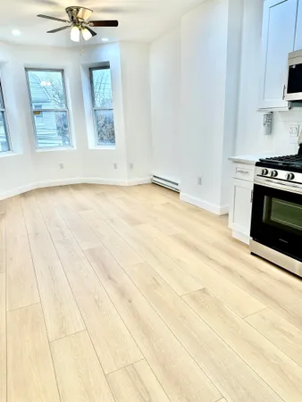 $2,998 | 282 North Street, Unit 2, Jersey City, NJ 07307