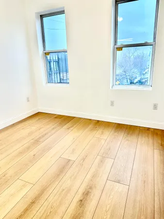 $2,998 | 282 North Street, Unit 2, Jersey City, NJ 07307