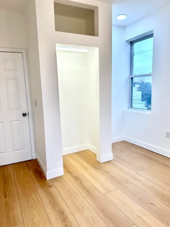 $2,998 | 282 North Street, Unit 2, Jersey City, NJ 07307