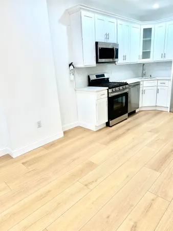 $2,998 | 282 North Street, Unit 2, Jersey City, NJ 07307
