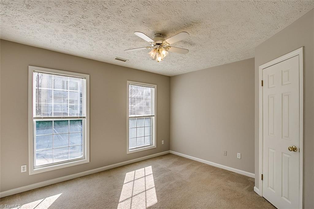 246 Hampton Road, Unit 8D Asheboro, NC 27203 - Photo 13 of 29 Gallery Image 13