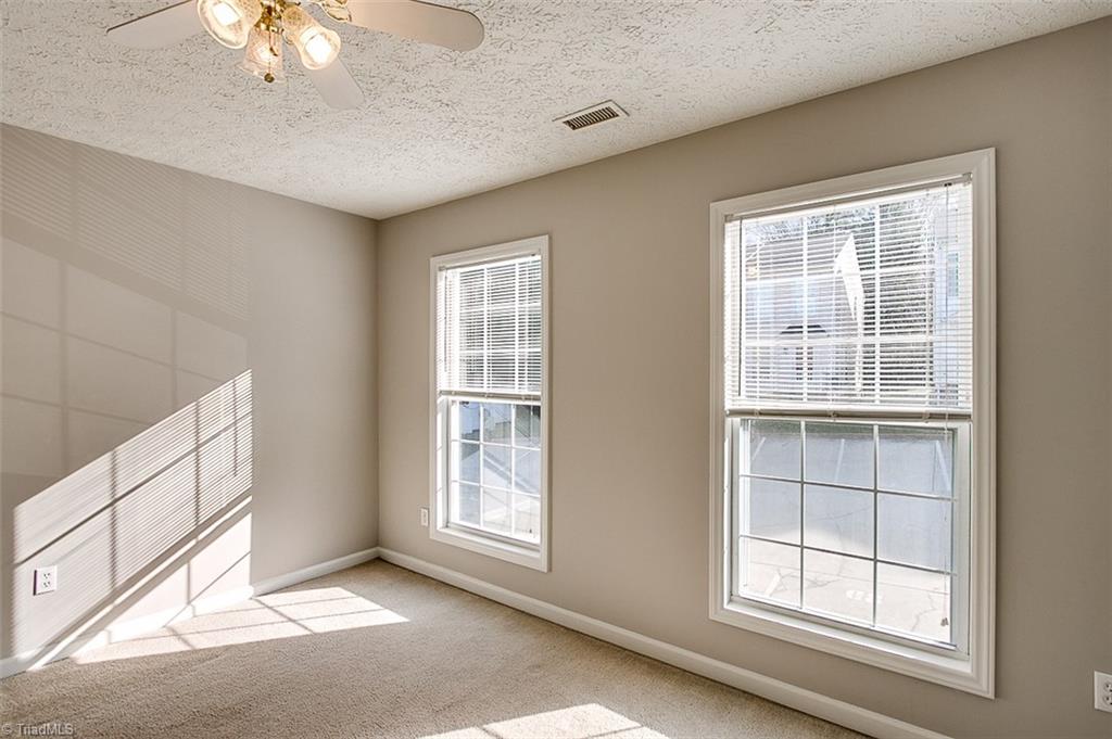 246 Hampton Road, Unit 8D Asheboro, NC 27203 - Photo 14 of 29 Gallery Image 14