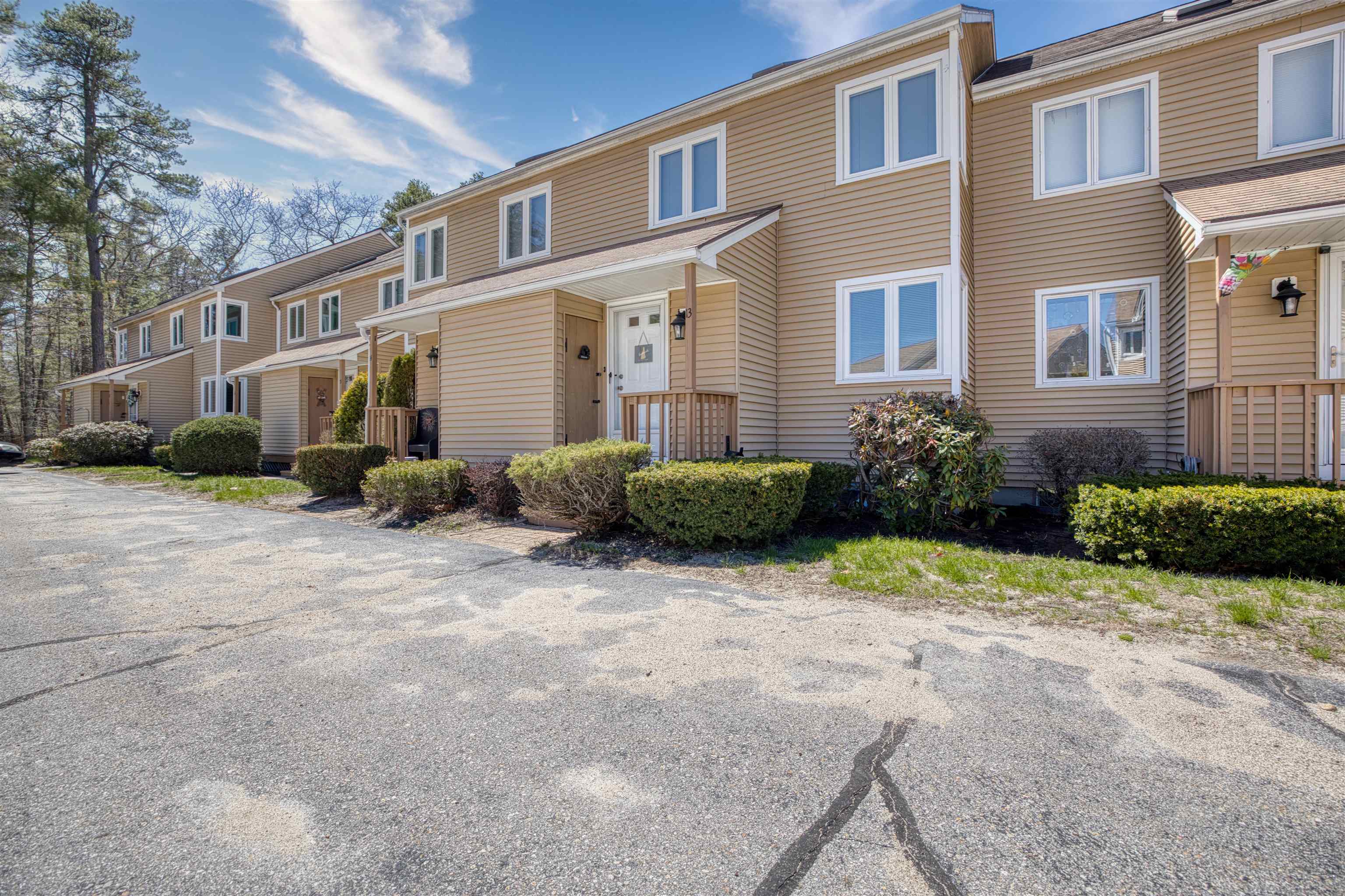 50 Patch Pond Road, Unit 13 Ossipee, NH 03814 - Photo 4 of 60