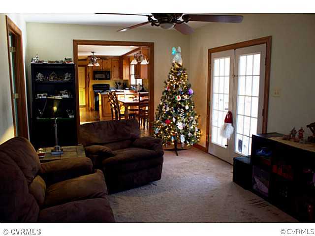 2101 Genito Road Moseley, VA 23120 - Photo 3 of 14
