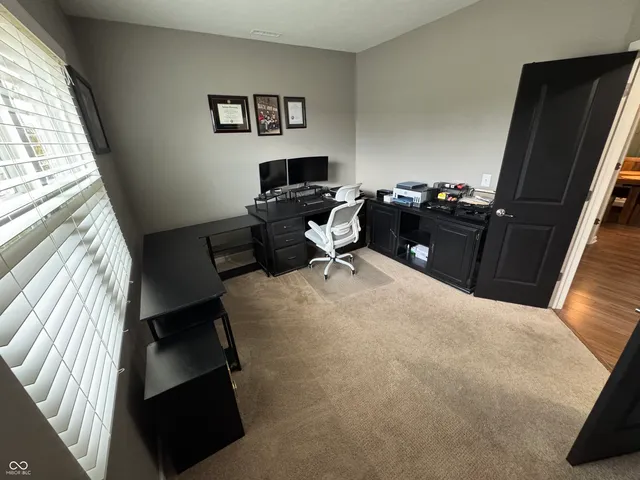 $385,000 | 5778 West Commonview Drive, McCordsville, IN 46055