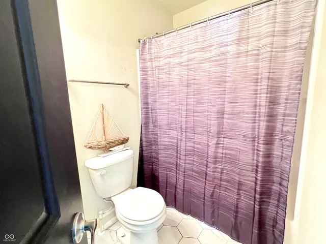 $385,000 | 5778 West Commonview Drive, McCordsville, IN 46055