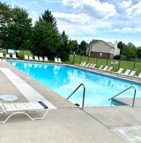 $385,000 | 5778 West Commonview Drive, McCordsville, IN 46055