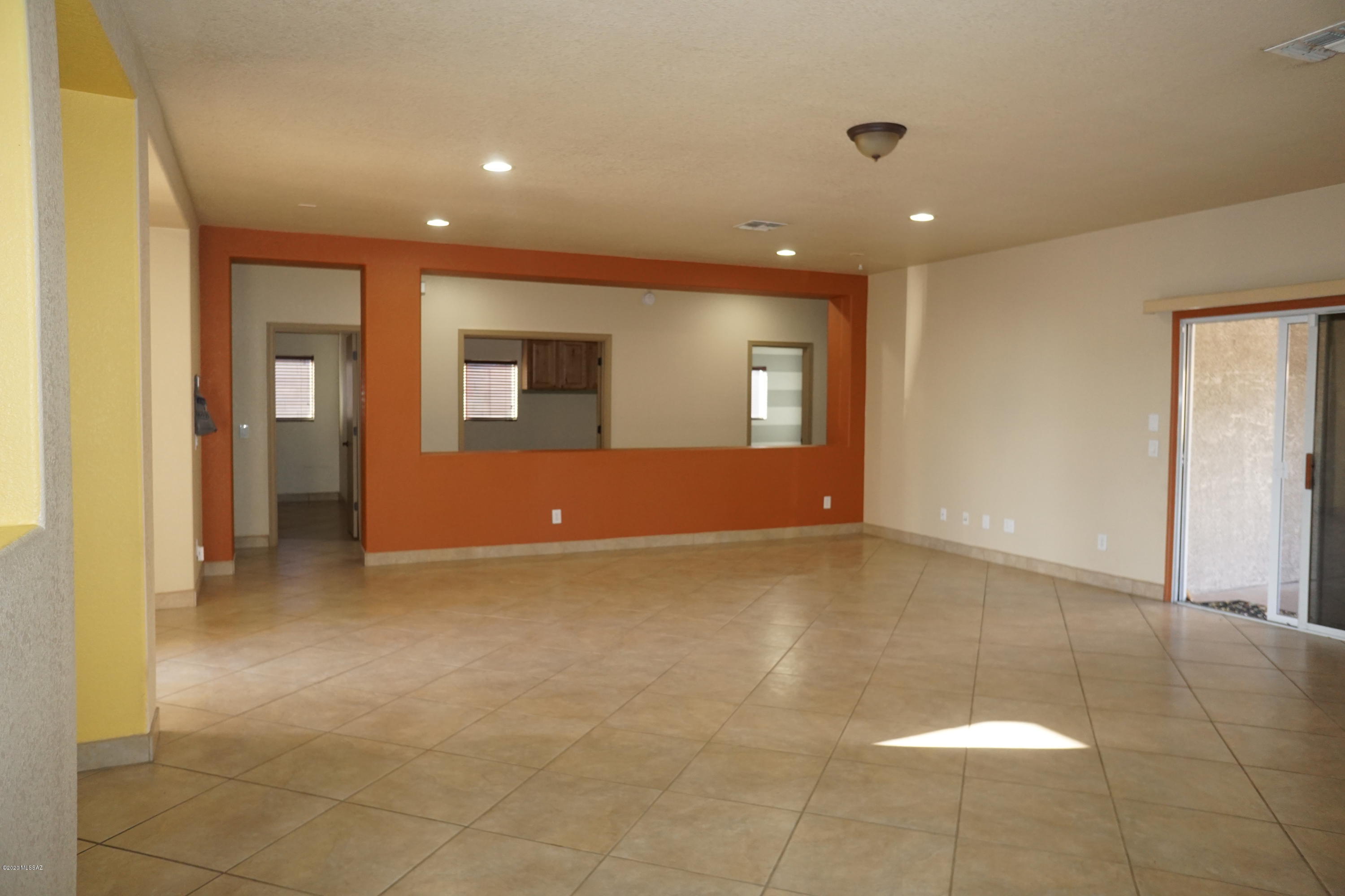 3523 South Double Echo Road Tucson, AZ 85735 - Photo 2 of 16 Gallery Image 2