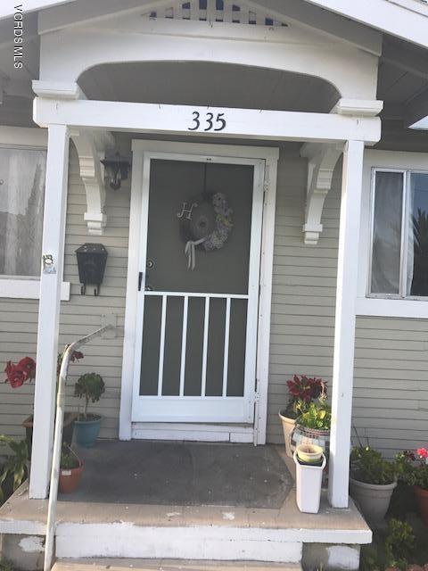 335 Wolff Street Oxnard, CA 93033 - Photo 4 of 17 IMG_3176