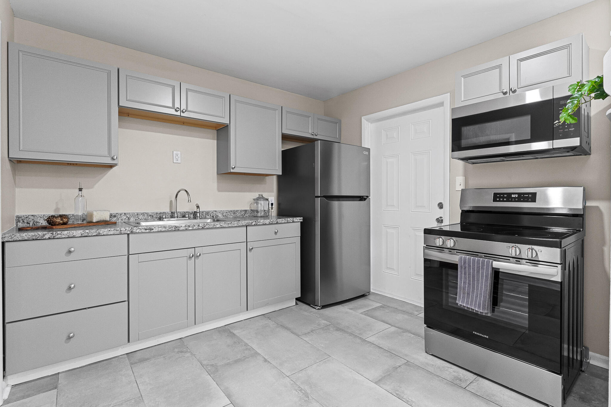 1426 Springview Drive Augusta, GA 30909 - Photo 7 of 23