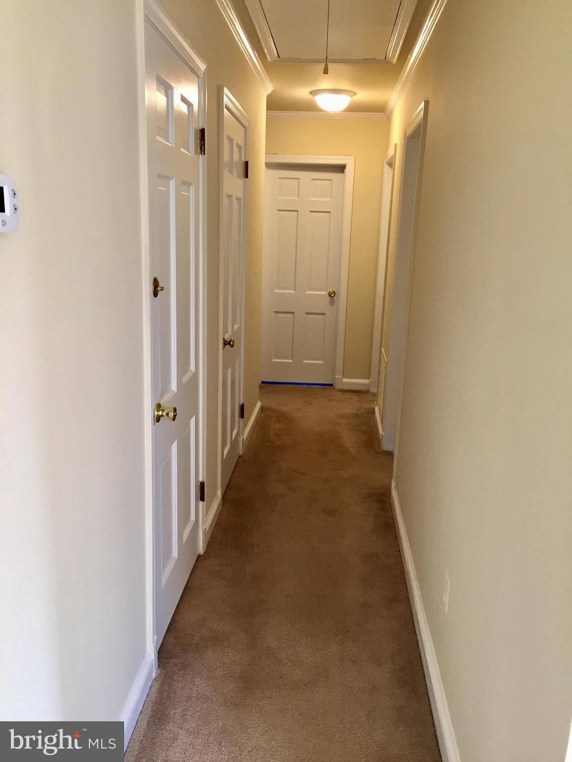 9424 Seven Locks Road Bethesda, MD 20817 - Photo 14 of 30 a view of a hallway