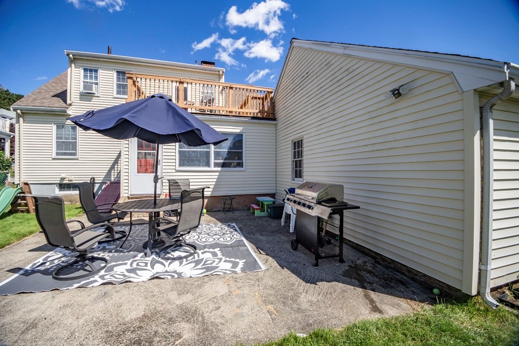 16 Saunders Road Norwood, MA 02062 - Photo 22 of 23