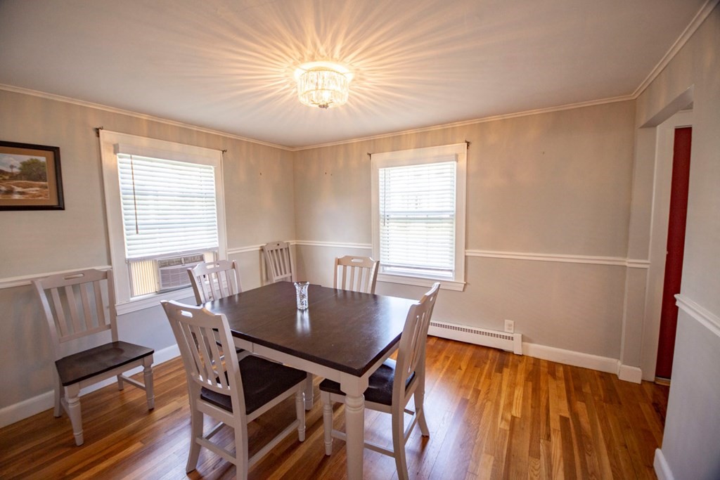 16 Saunders Road Norwood, MA 02062 - Photo 5 of 23