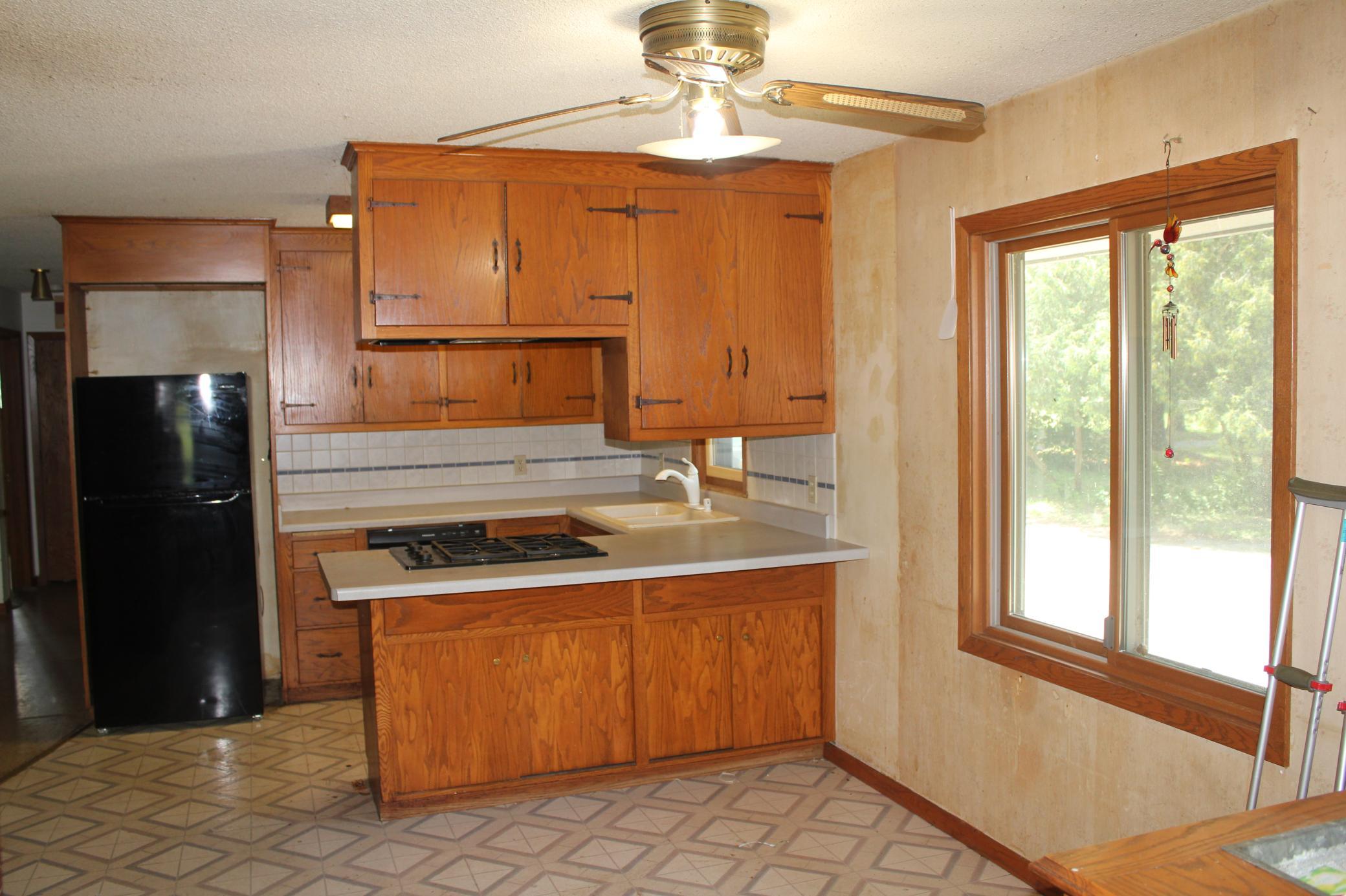 9149 Meadowview Road Bloomington, MN 55425 - Photo 12 of 34 Gallery Image 12
