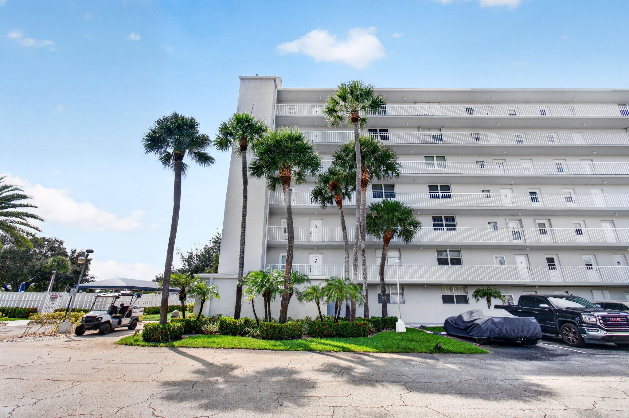 6161 Northwest 2nd Avenue, Unit 4140 Boca Raton, FL 33487 - Photo 3 of 60 2-web-or-mls-DSC_3423