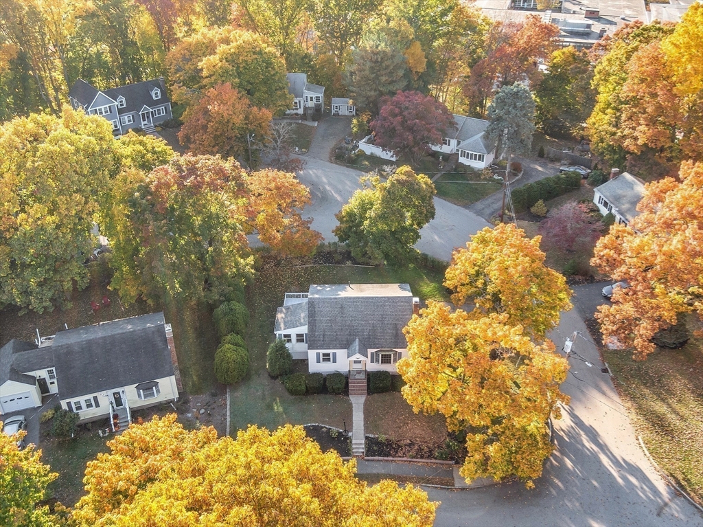 63 Tennyson Road Reading, MA 01867 - Photo 36 of 42 Gallery Image 36