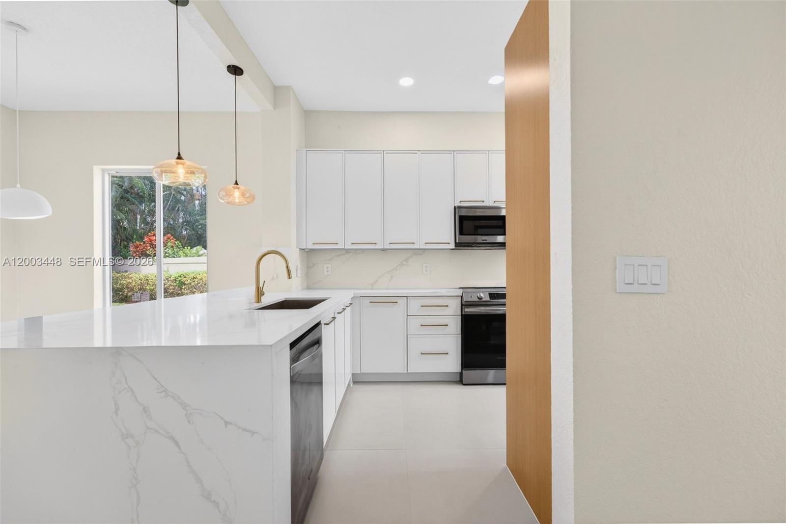 2546 Northwest 52nd Street Boca Raton, FL 33496 - Photo 4 of 31