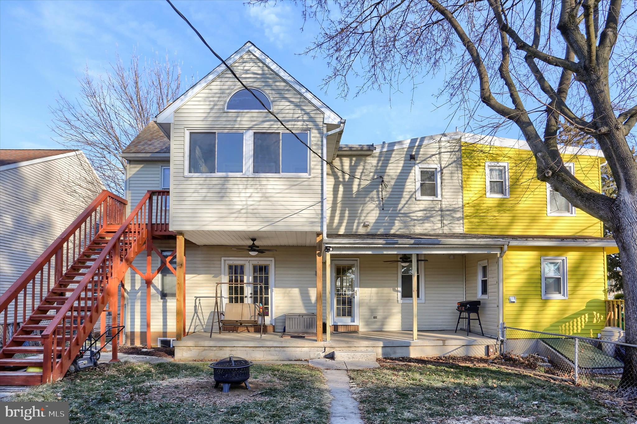 1544 Lafayette Street Lebanon, PA 17042 - Photo 43 of 49 a front view of a house