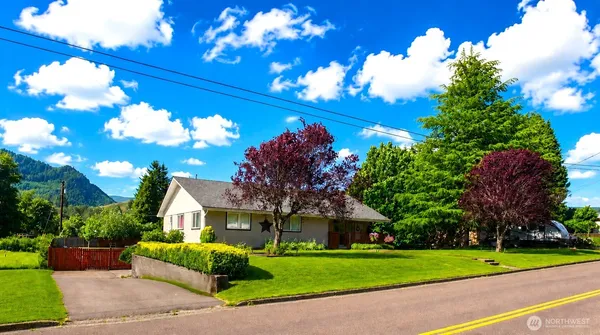 $514,500 | 676 Adams Avenue, Morton, WA 98356