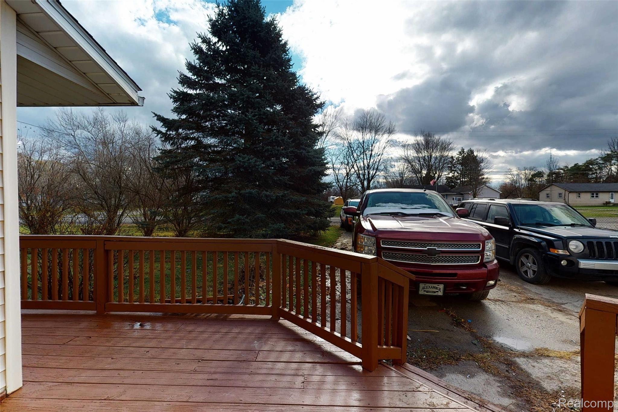 5059 East Frances Road Mount Morris, MI 48458 - Photo 7 of 25 5059-E-Frances-Rd-25 Front Deck.jpg
