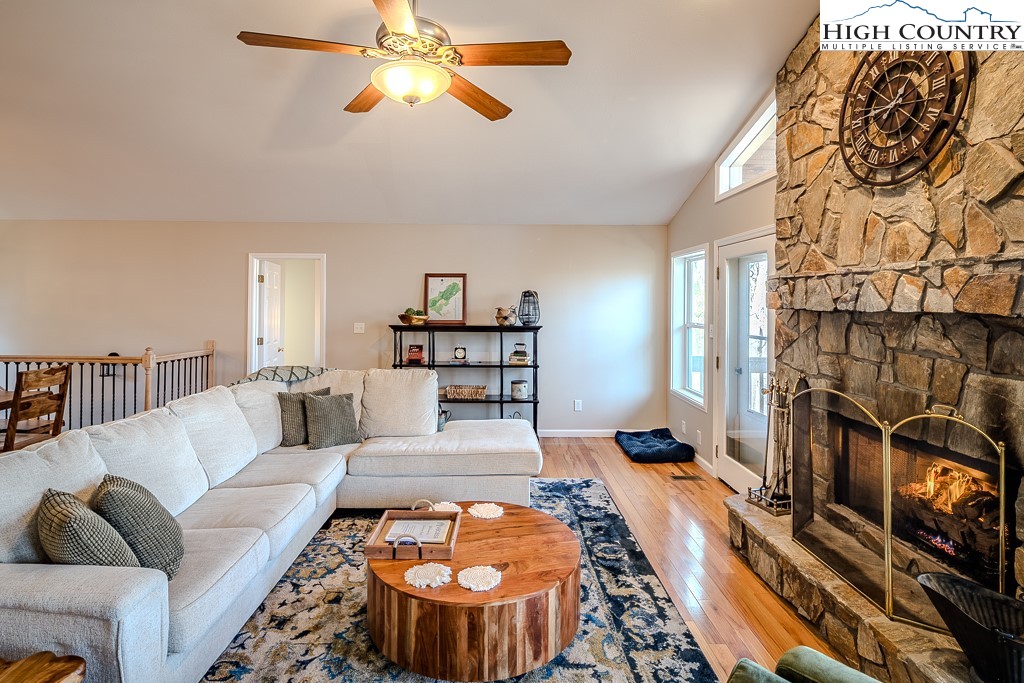 1077 Chestnut Trail Seven Devils, NC 28604 - Photo 12 of 50