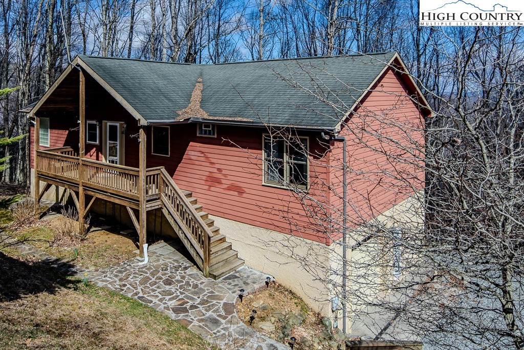 1077 Chestnut Trail Seven Devils, NC 28604 - Photo 2 of 50