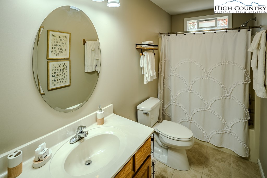 1077 Chestnut Trail Seven Devils, NC 28604 - Photo 31 of 50