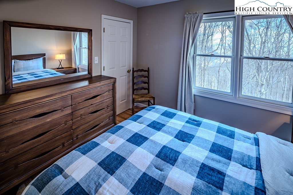 1077 Chestnut Trail Seven Devils, NC 28604 - Photo 34 of 50