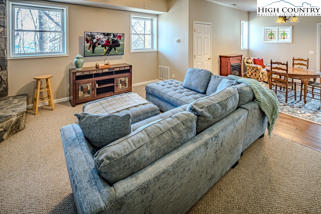 1077 Chestnut Trail Seven Devils, NC 28604 - Photo 37 of 50