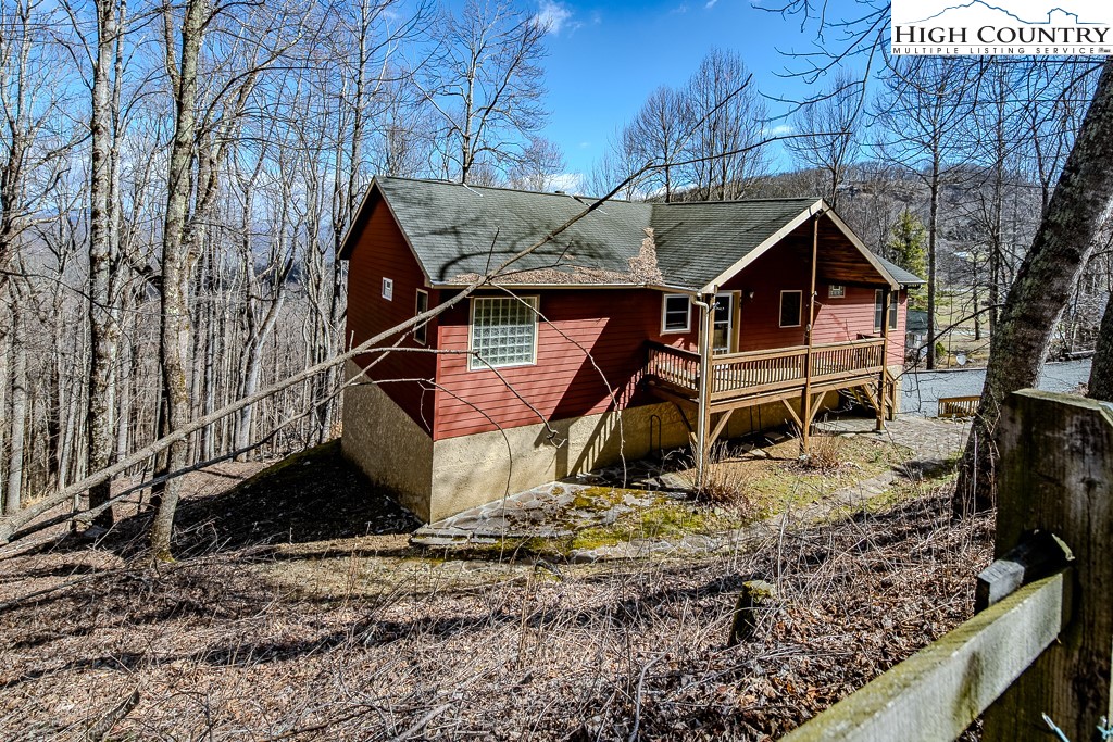 1077 Chestnut Trail Seven Devils, NC 28604 - Photo 49 of 50