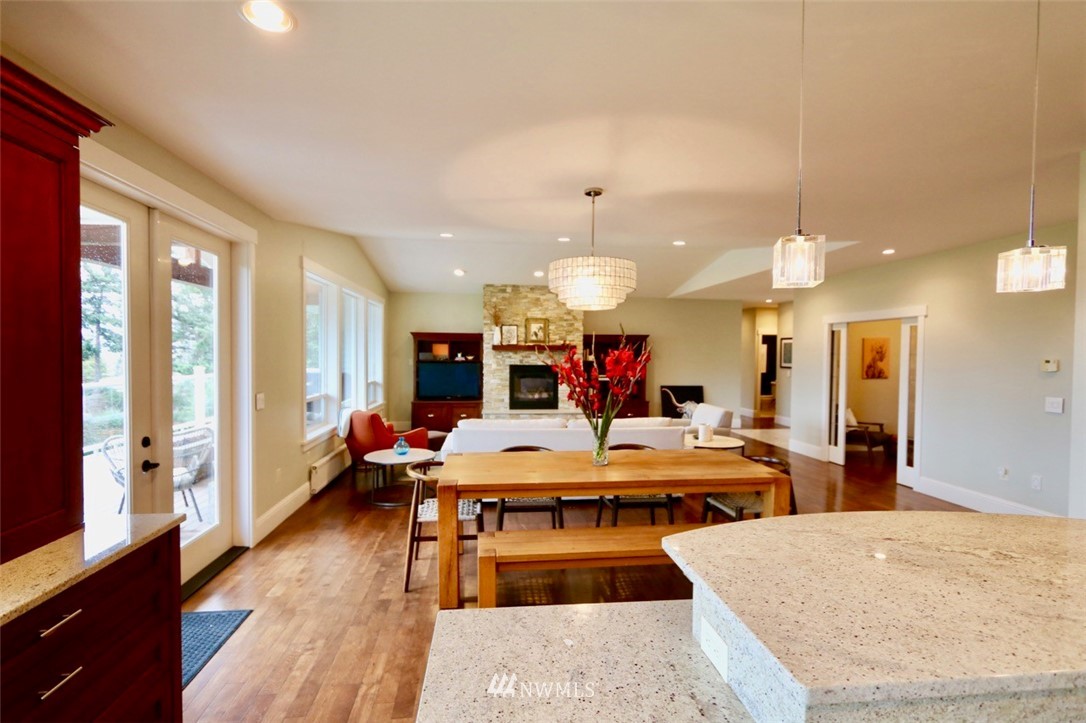 530 Briar Road Bellingham, WA 98225 - Photo 9 of 40 a large kitchen with a table and chairs