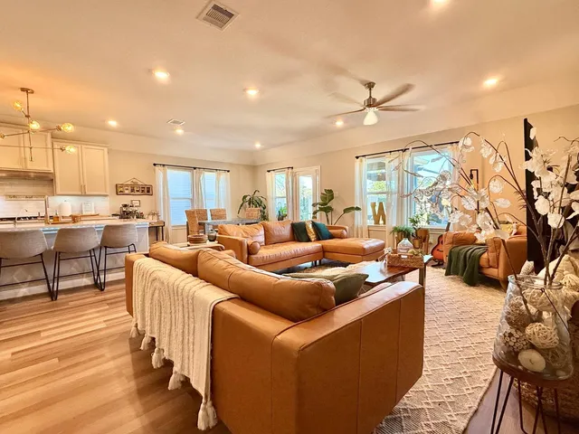 $480,000 | 2137 Woodland Pine Drive, Conroe, TX 77384