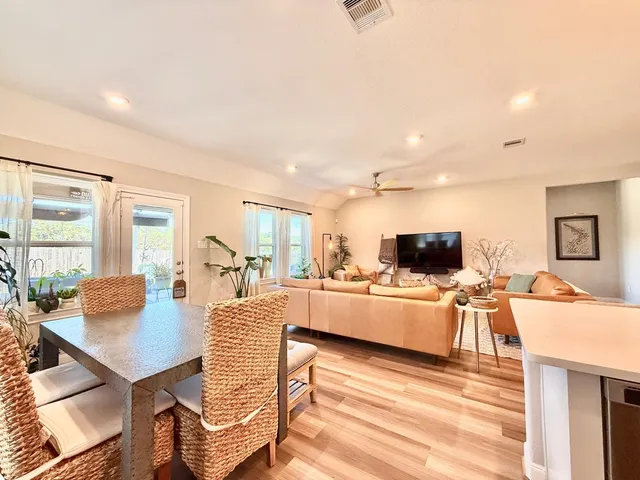 $480,000 | 2137 Woodland Pine Drive, Conroe, TX 77384