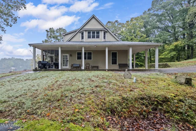 $240,000 | 10888 Glen Cairn Cove, Hernando, MS 38632
