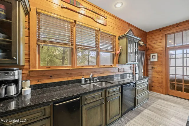 $240,000 | 10888 Glen Cairn Cove, Hernando, MS 38632