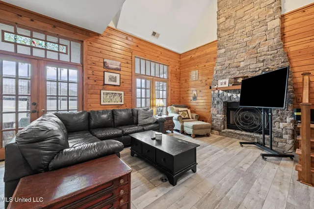 $240,000 | 10888 Glen Cairn Cove, Hernando, MS 38632
