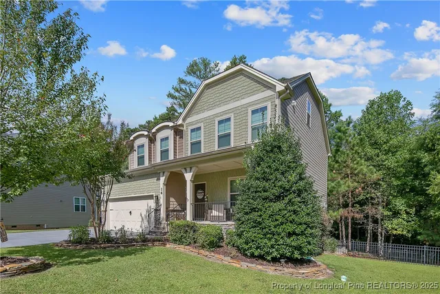 $564,900 | 16 Spring Pond Lane, Spring Lake, NC 28390