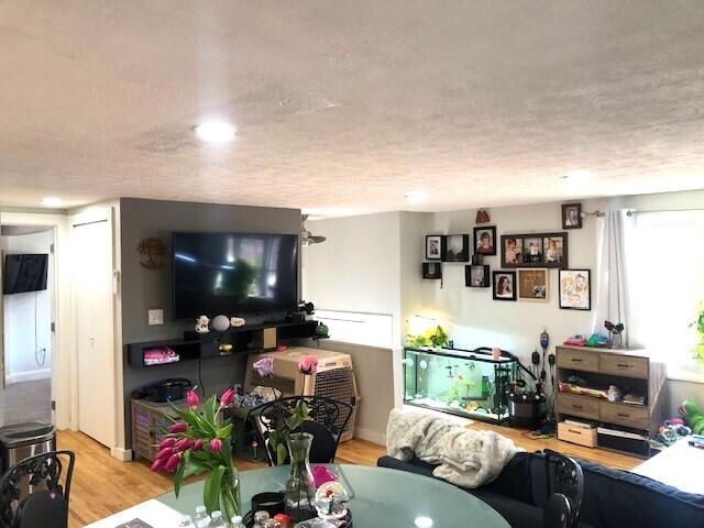 8 Emery Circle Buxton, ME 04093 - Photo 10 of 46 IMG_3637