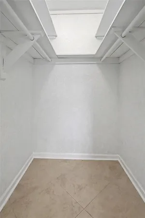 $2,050 | 100 Southeast 6th Avenue, Unit 203, Pompano Beach, FL 33060