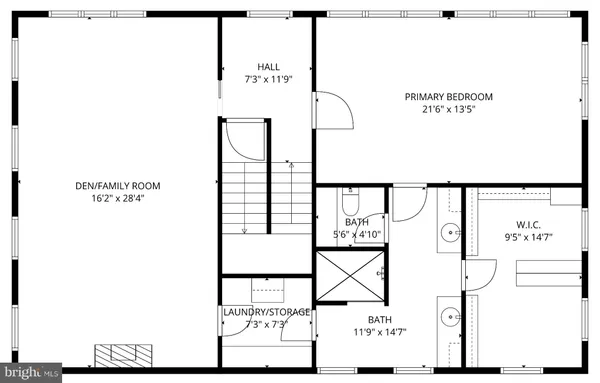 a black and white photo of a room