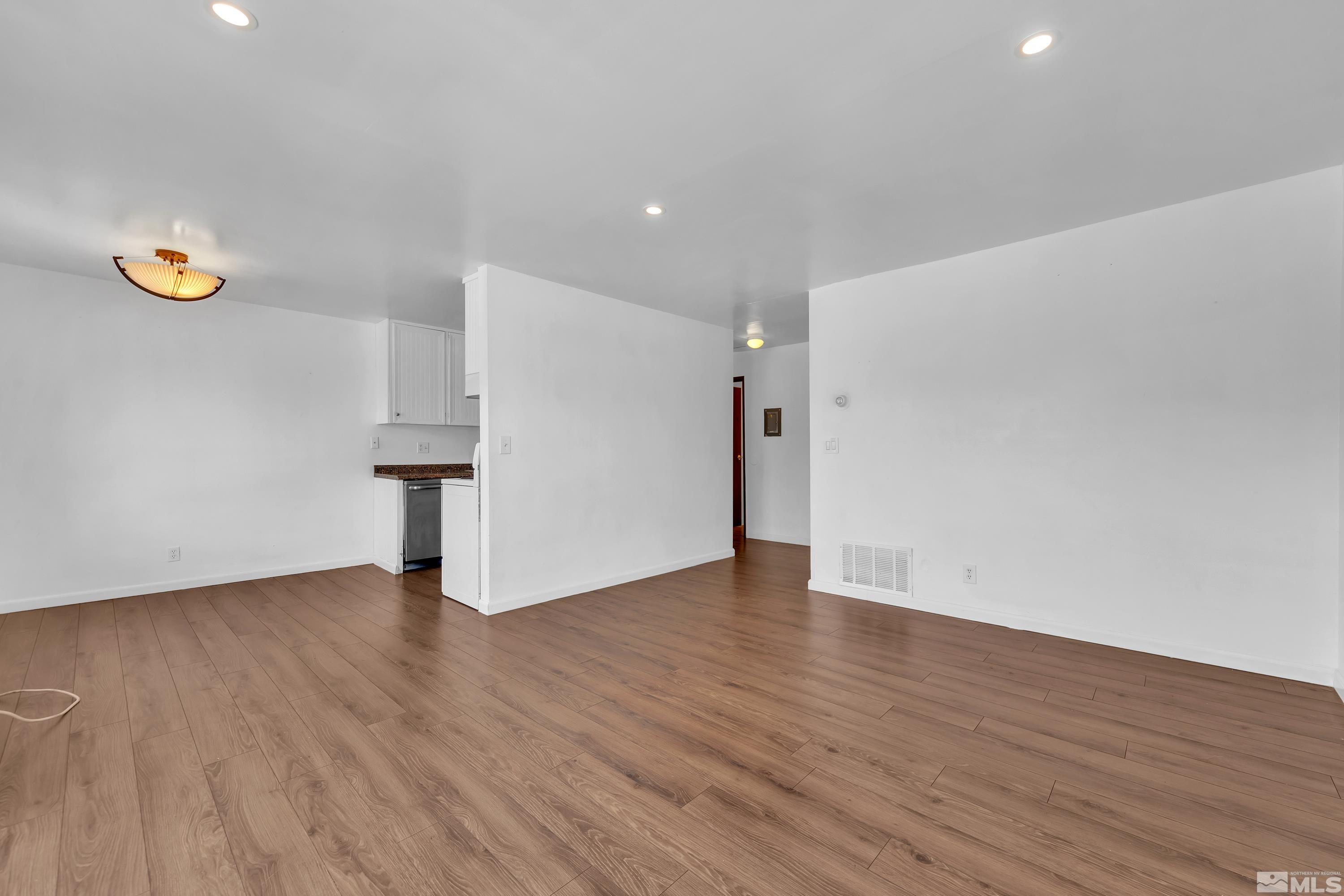 4606 Neil Road, Unit 202 Reno, NV 89502 - Photo 14 of 28 Photo 14