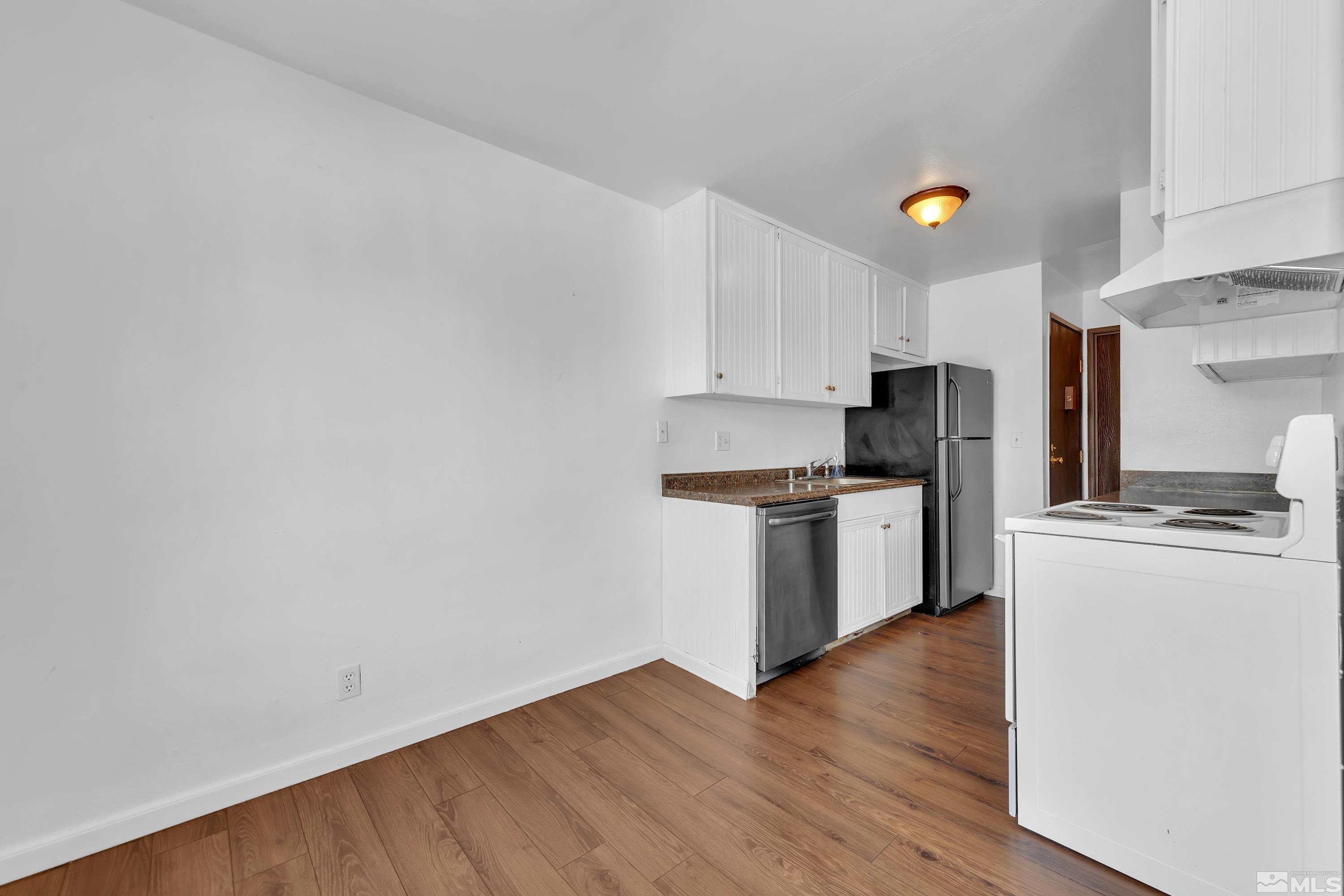 4606 Neil Road, Unit 202 Reno, NV 89502 - Photo 16 of 28 Photo 16