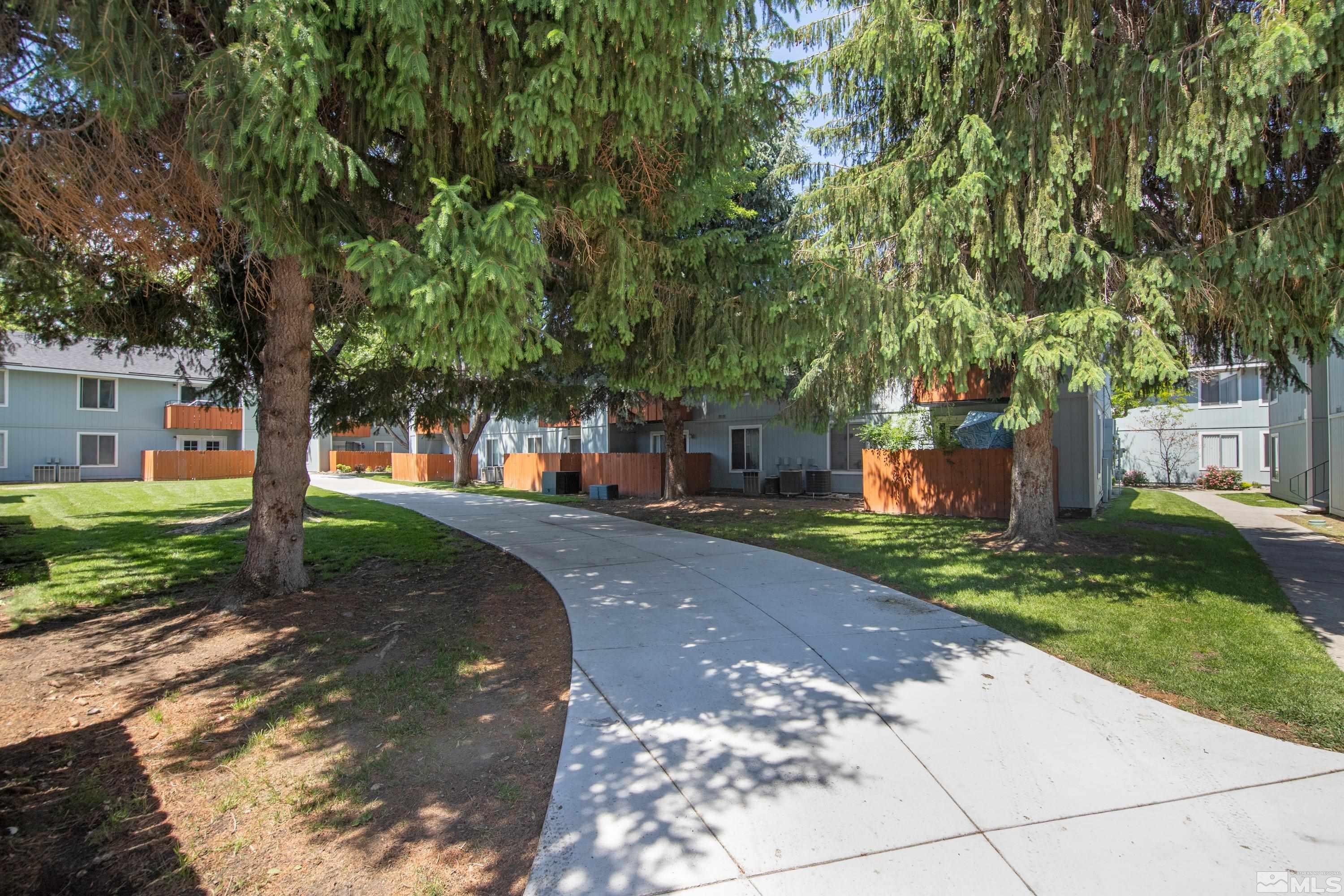 4606 Neil Road, Unit 202 Reno, NV 89502 - Photo 4 of 28 Photo 4