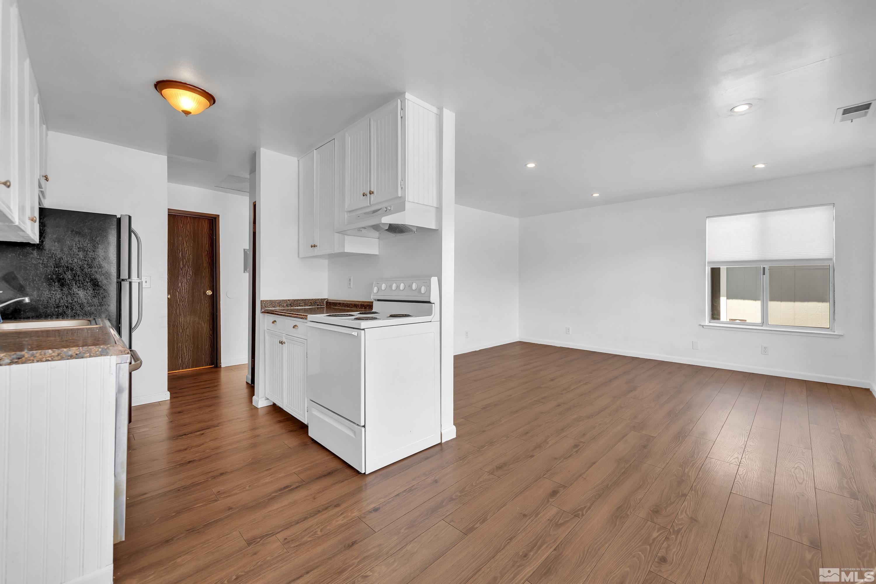 4606 Neil Road, Unit 202 Reno, NV 89502 - Photo 7 of 28 Photo 7