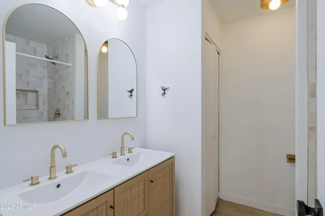 $2,150 | 16041 North 31st Street, Unit 12, Phoenix, AZ 85032