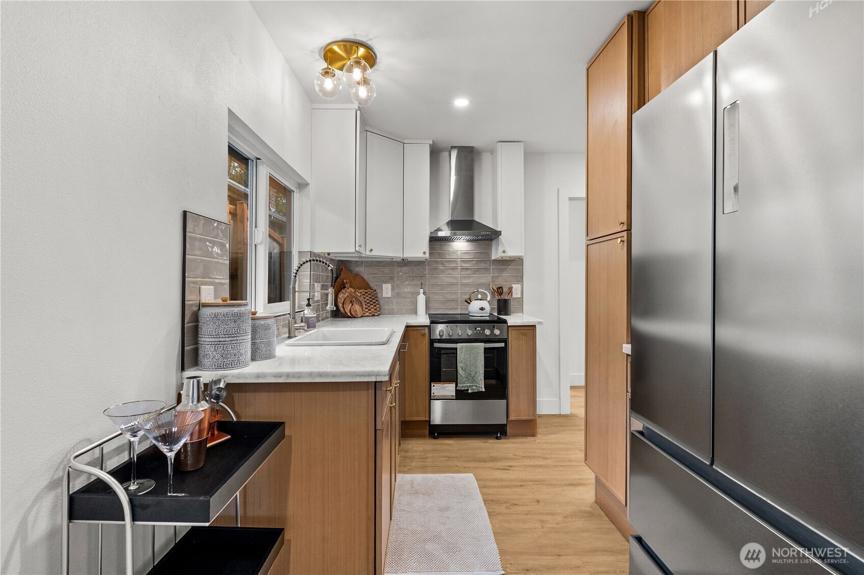 1604 Northwest 70th Street Seattle, WA 98117 - Photo 13 of 38