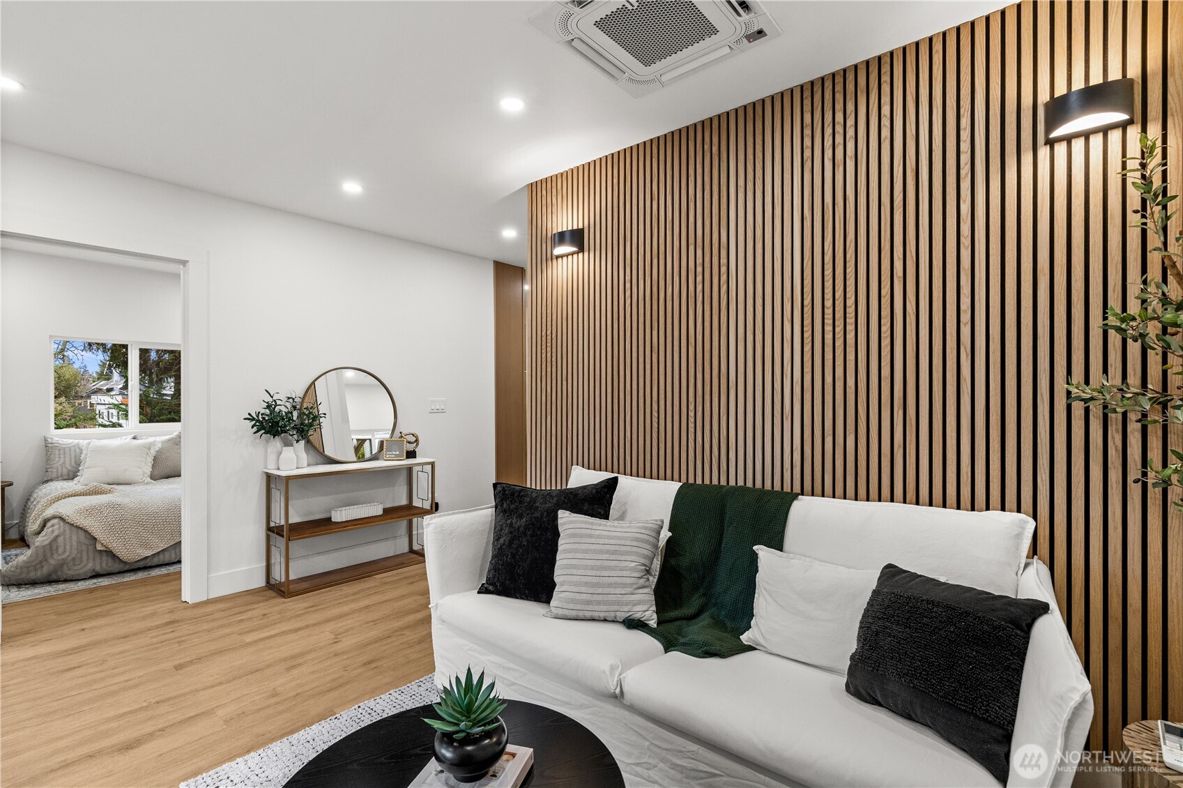 1604 Northwest 70th Street Seattle, WA 98117 - Photo 8 of 38